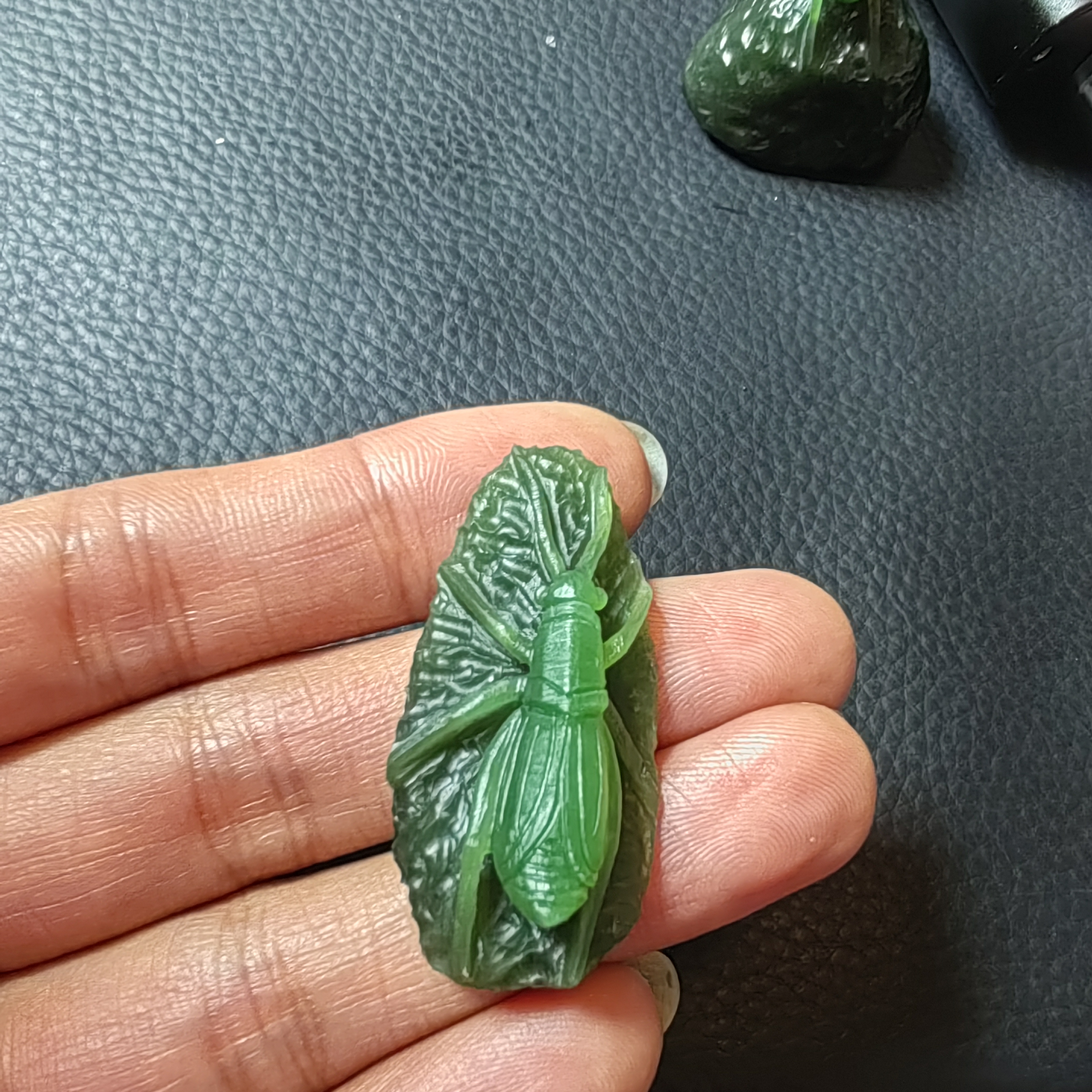 天然和田玉手工雕刻