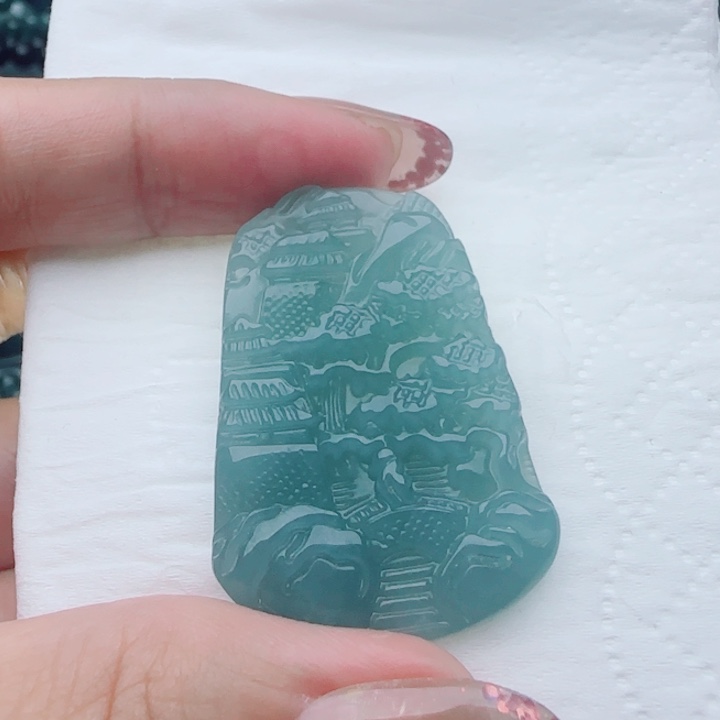 翡翠未镶嵌颈饰多样性发货天然A货翡翠