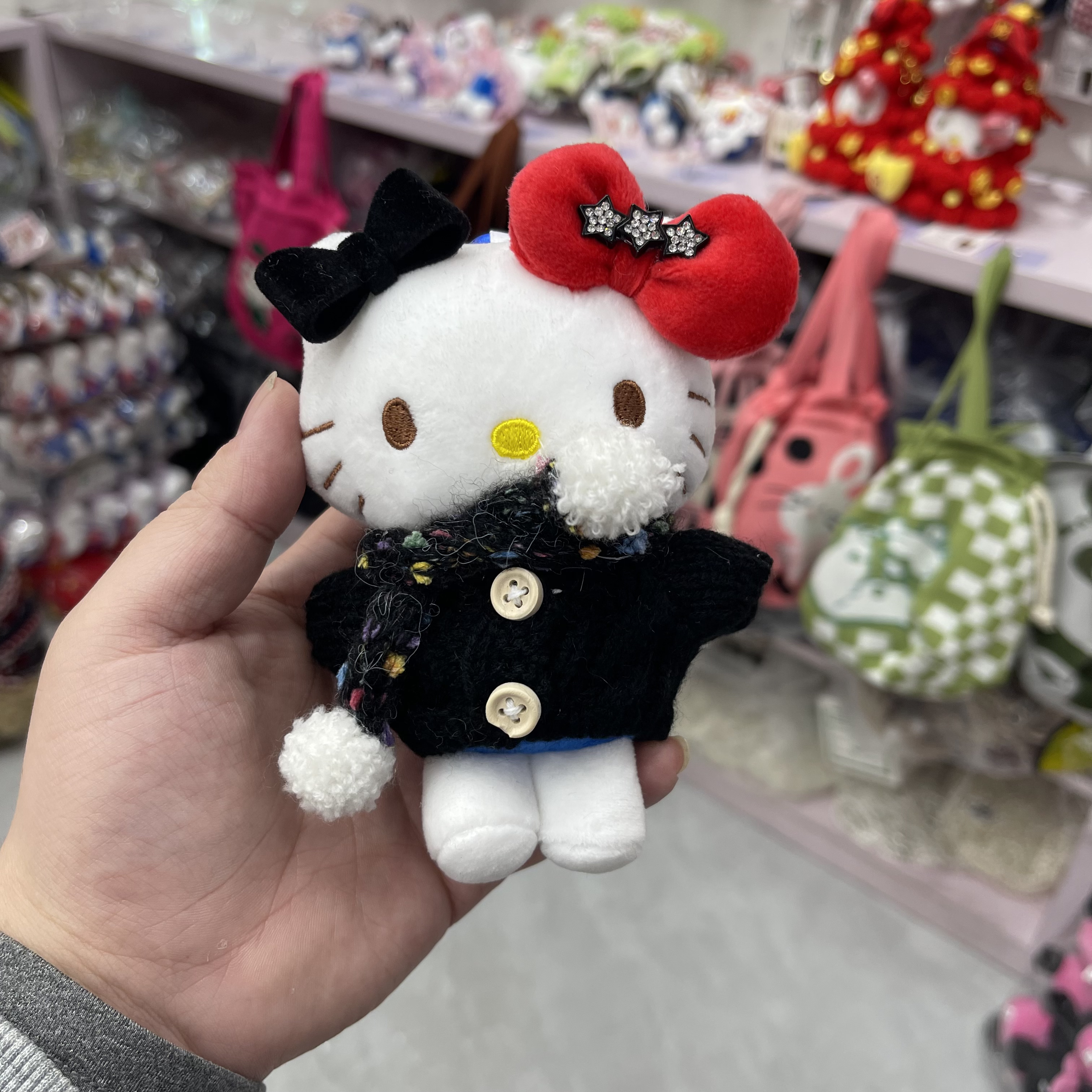 黑色毛绒小香风卡通公仔包包挂件钥匙扣玩偶挂饰