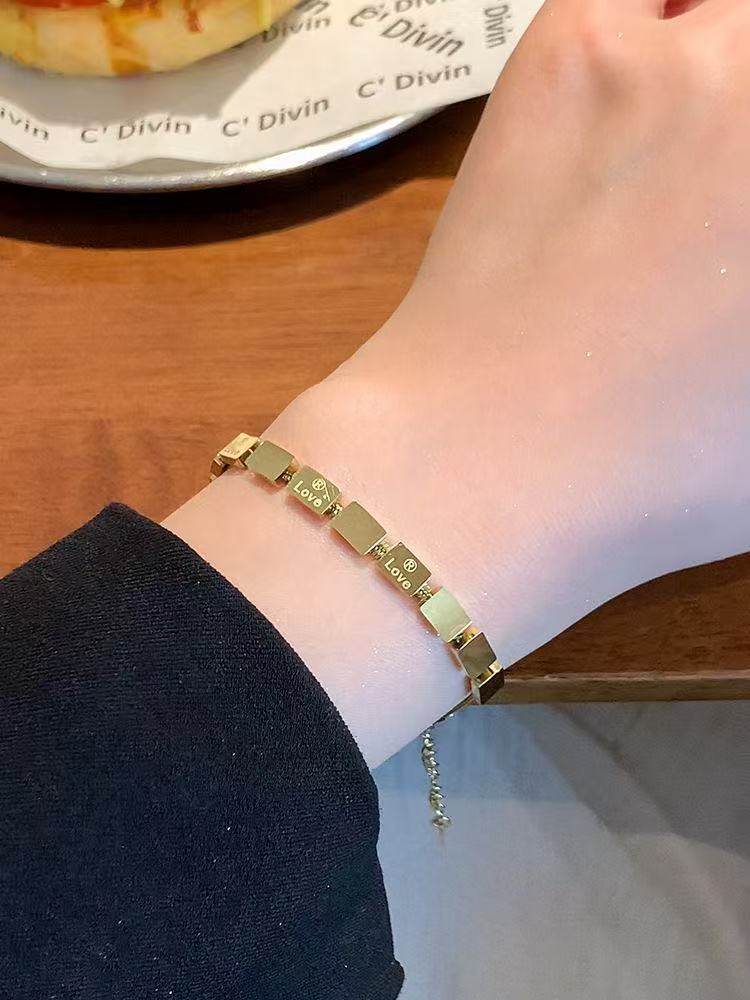 Love金色小方块轻奢精致蛇骨2025年新款
