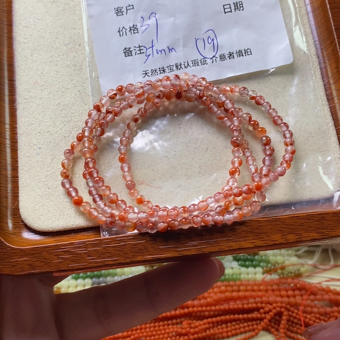 南红玛瑙银S925镶嵌耳饰