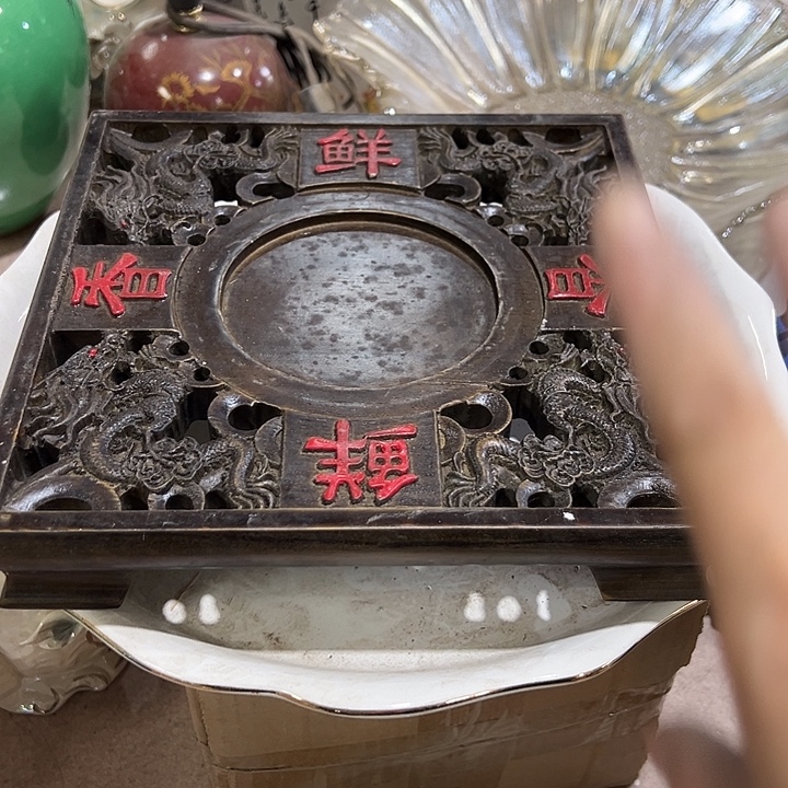 瓷片瑕。。。。。。。。。。。。。