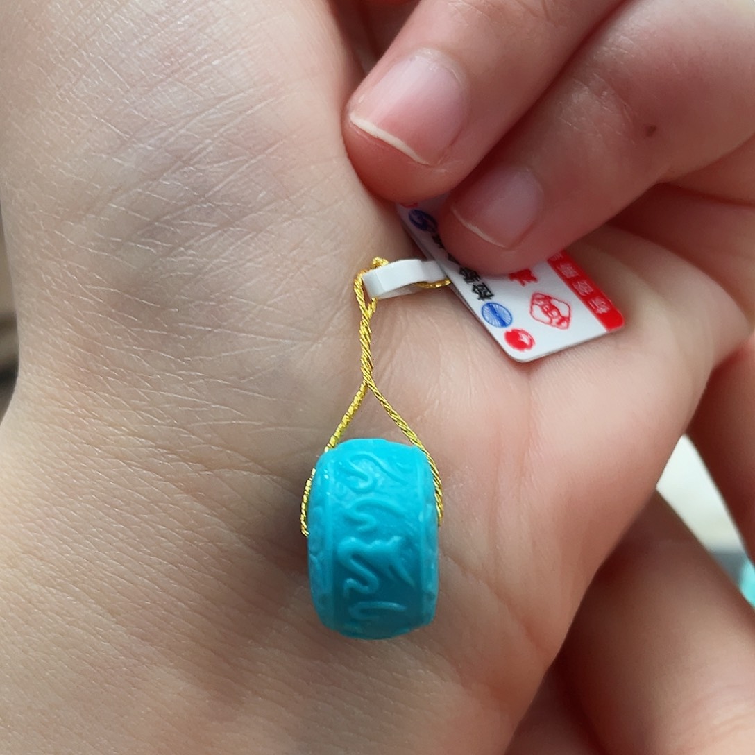 绿松石颈饰未镶嵌