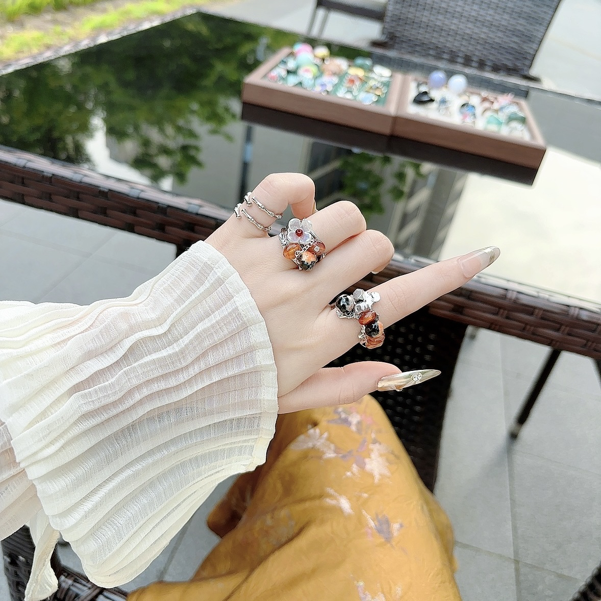 铜合金合成锆石戒指 日韩金色石头焦糖色指环可调节首饰ins网红