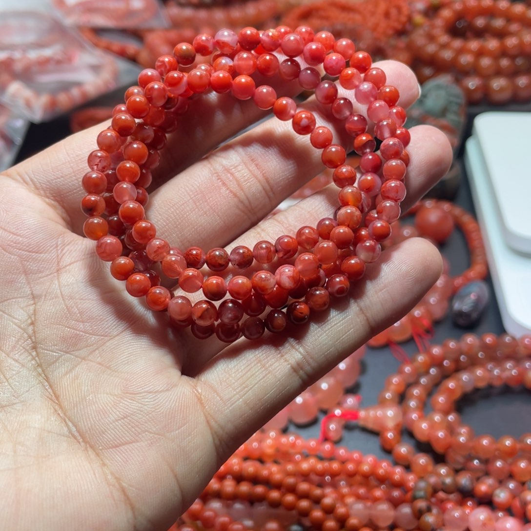 南红玛瑙手链未镶嵌