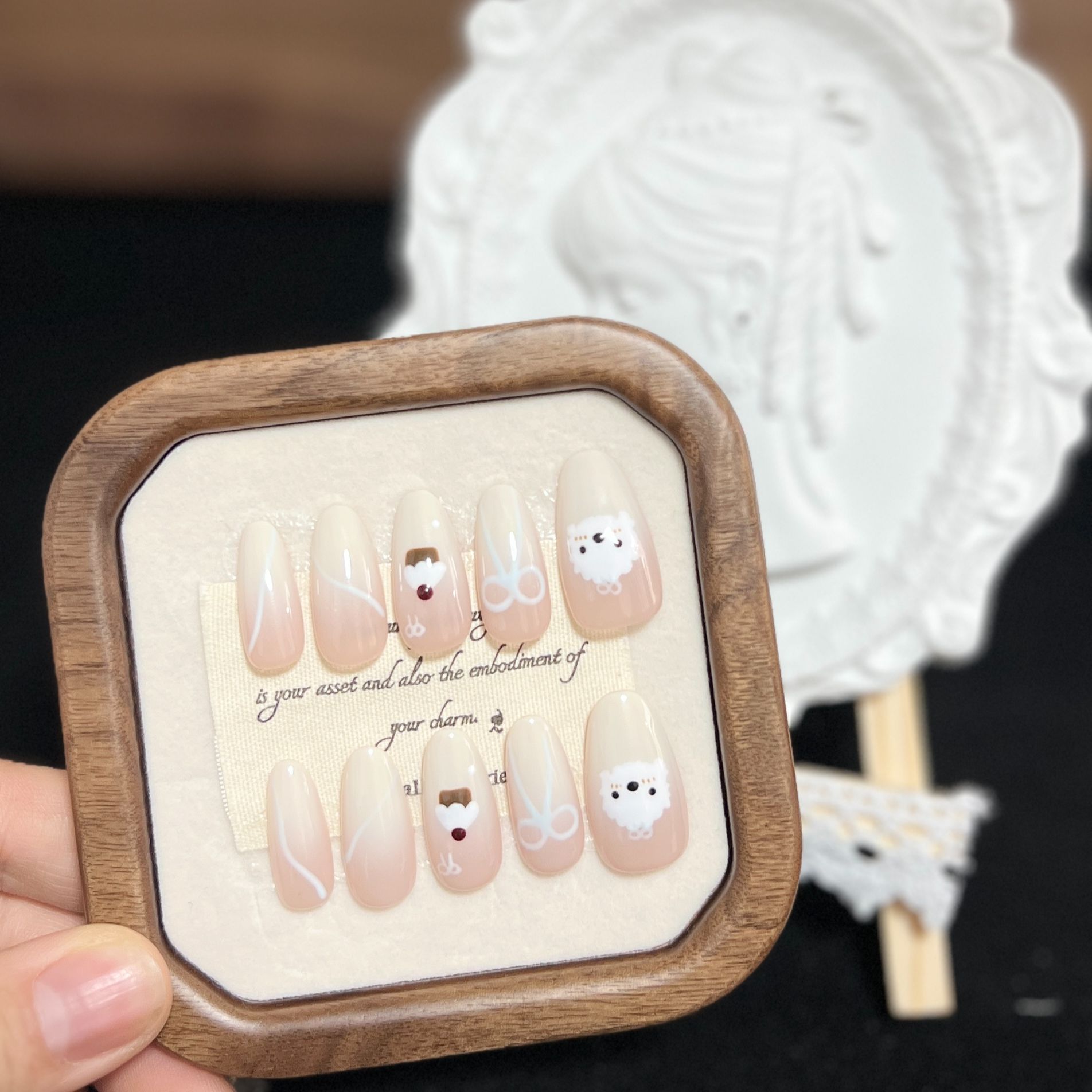 【奶福福】裸色梦幻奶油小狗可爱风手绘款纯手工穿戴甲