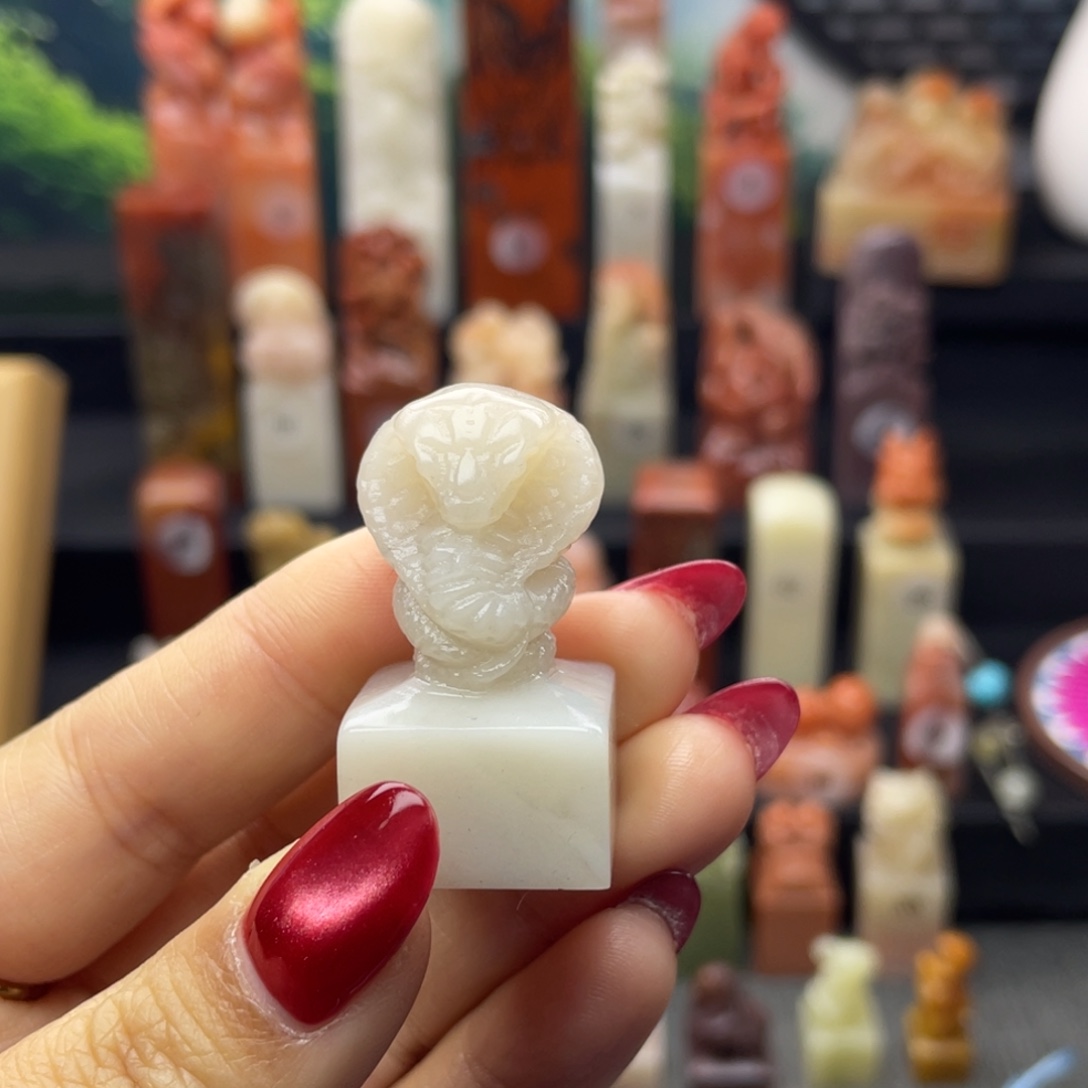 寿山石印石蛇蛇印章