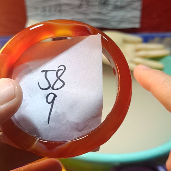 玛瑙/玉髓手镯未镶嵌