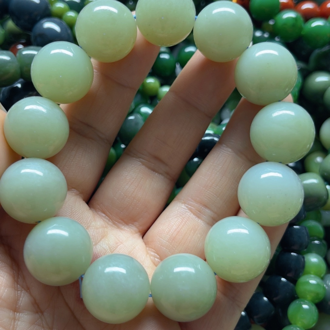 和田玉手链未镶嵌