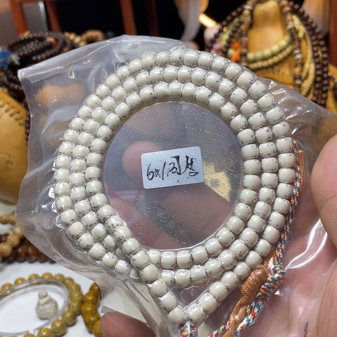 手串星月菩提6-7河豚大留白老型桶原生态一串毕业