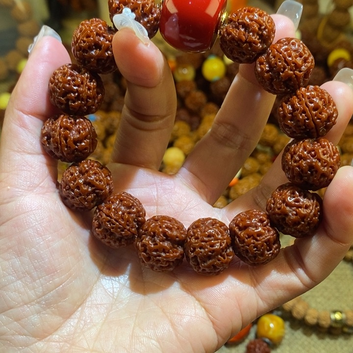 金刚菩提手串三****离185玉华红