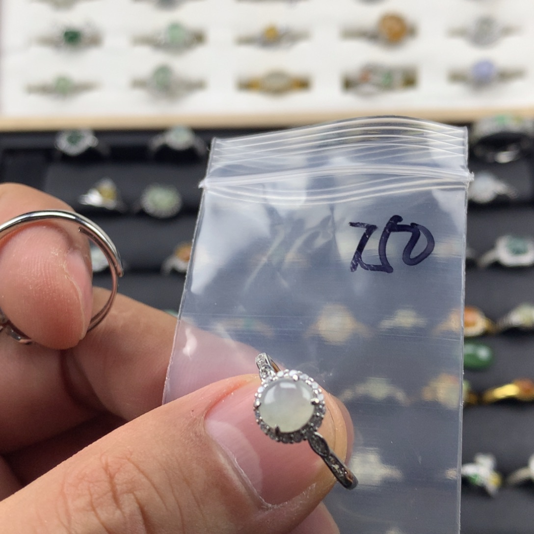 幼***手翡翠银S925镀金镶嵌戒指750