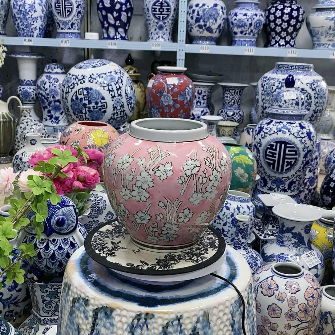 【闪购商品】摆件粉釉花瓶瓷器摆件…………………………