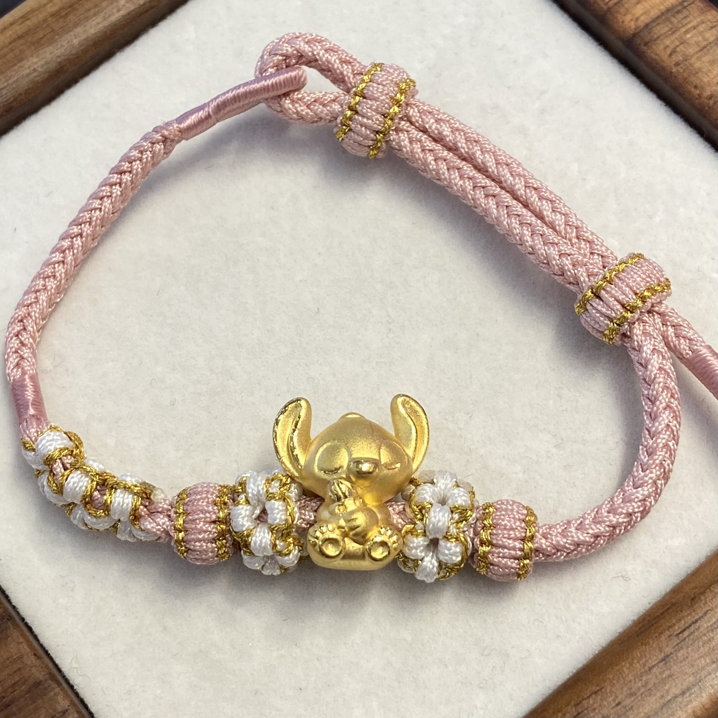 可爱史迪仔转运珠小猫女款情侣手绳送女友礼物手工金手镯轻奢时尚