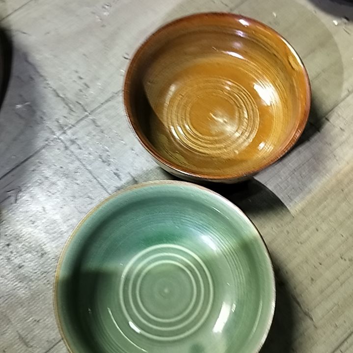 盘瓷片陶瓷杯盘壶碗都有