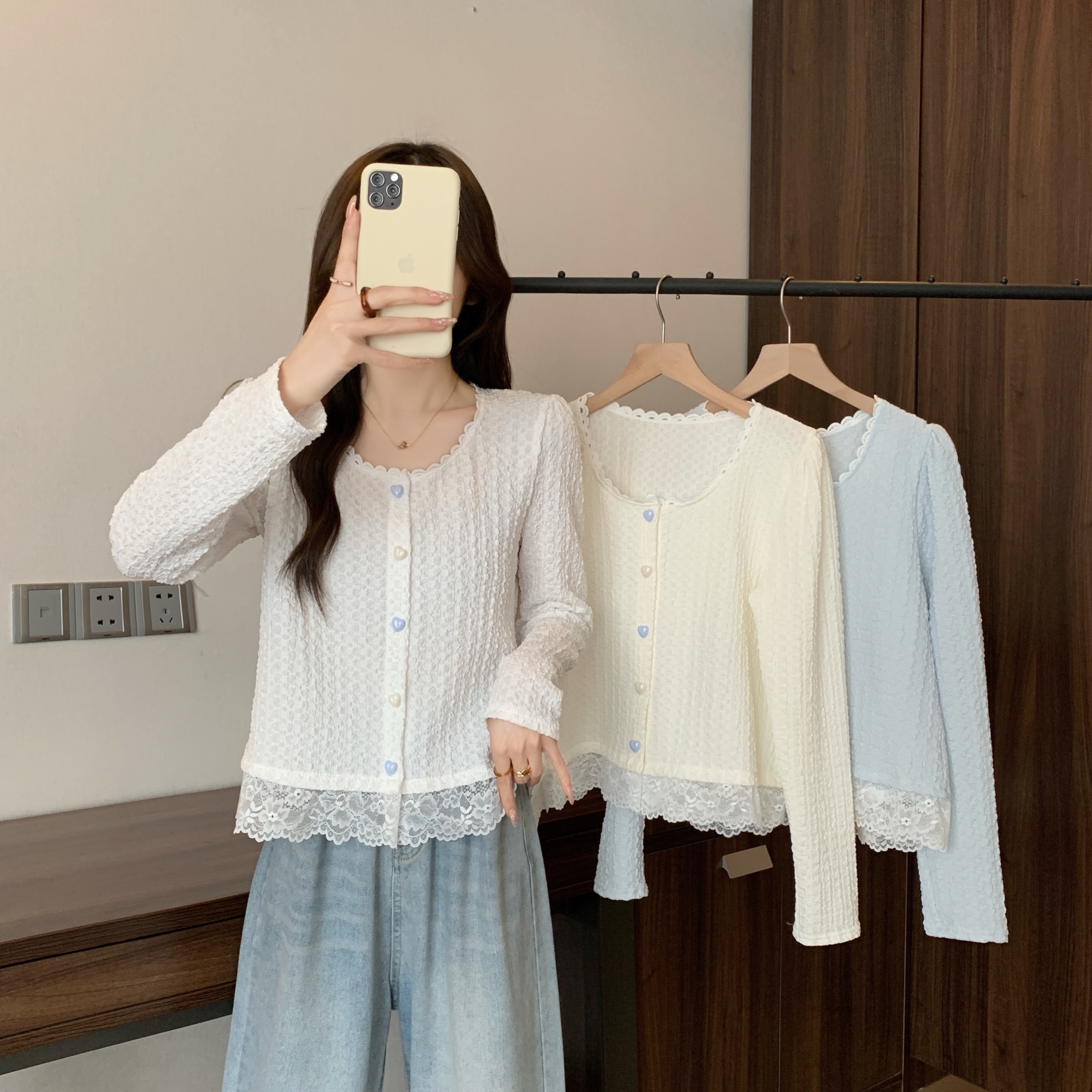 2025秋款胖mm大码女时尚温柔风法式蕾丝边小衫设计感上衣 21459