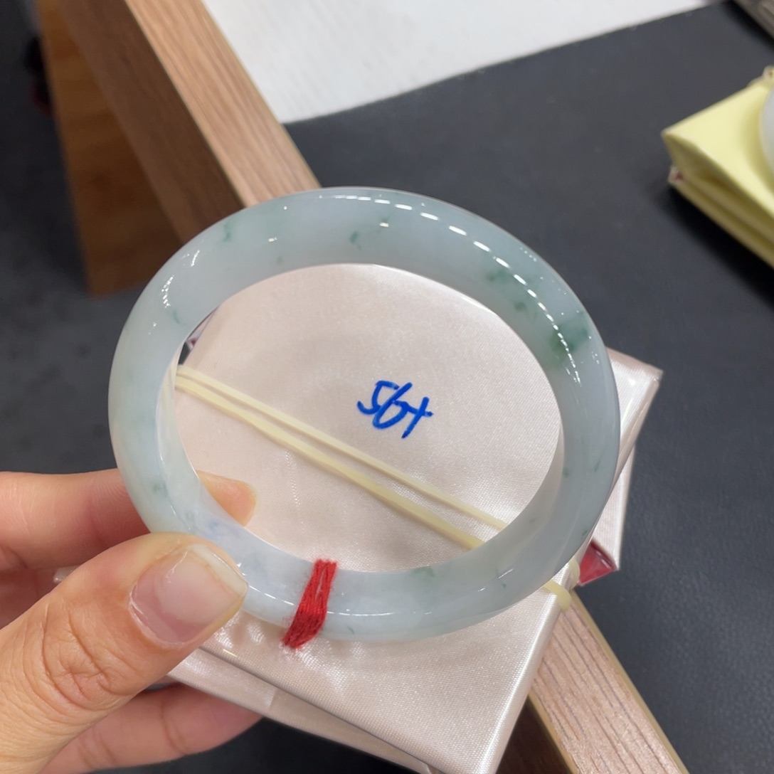 翡翠手镯未镶嵌56.5正