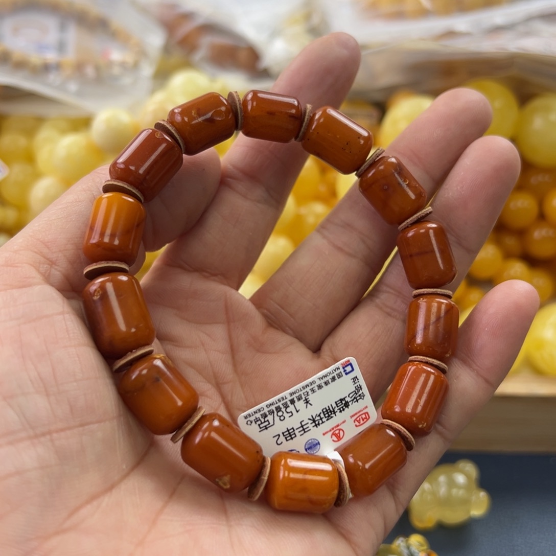 未镶嵌琥珀珠宝奇石