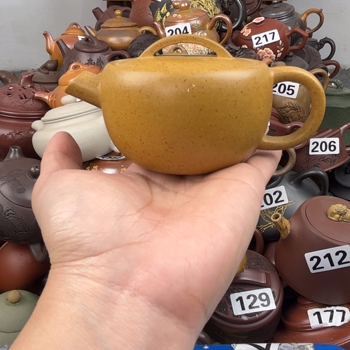 茶壶紫砂底部微瑕