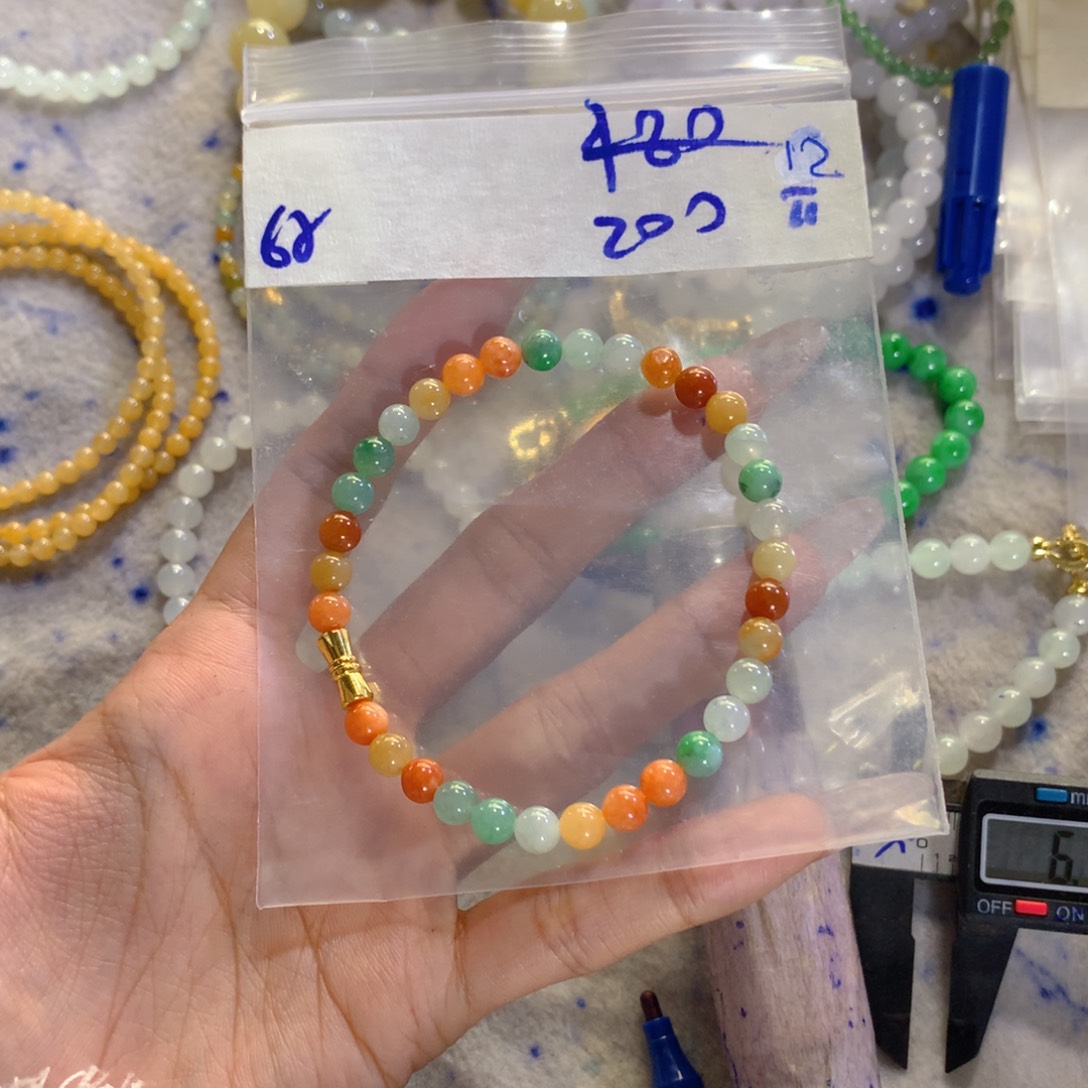 未镶嵌定制翡翠天然缅甸翡翠多样性 