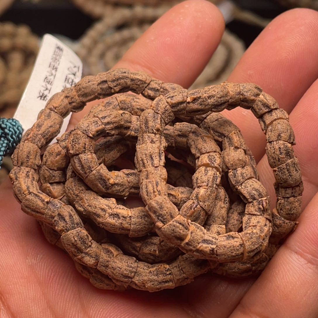 手串柏香籽/百香籽帅**爹