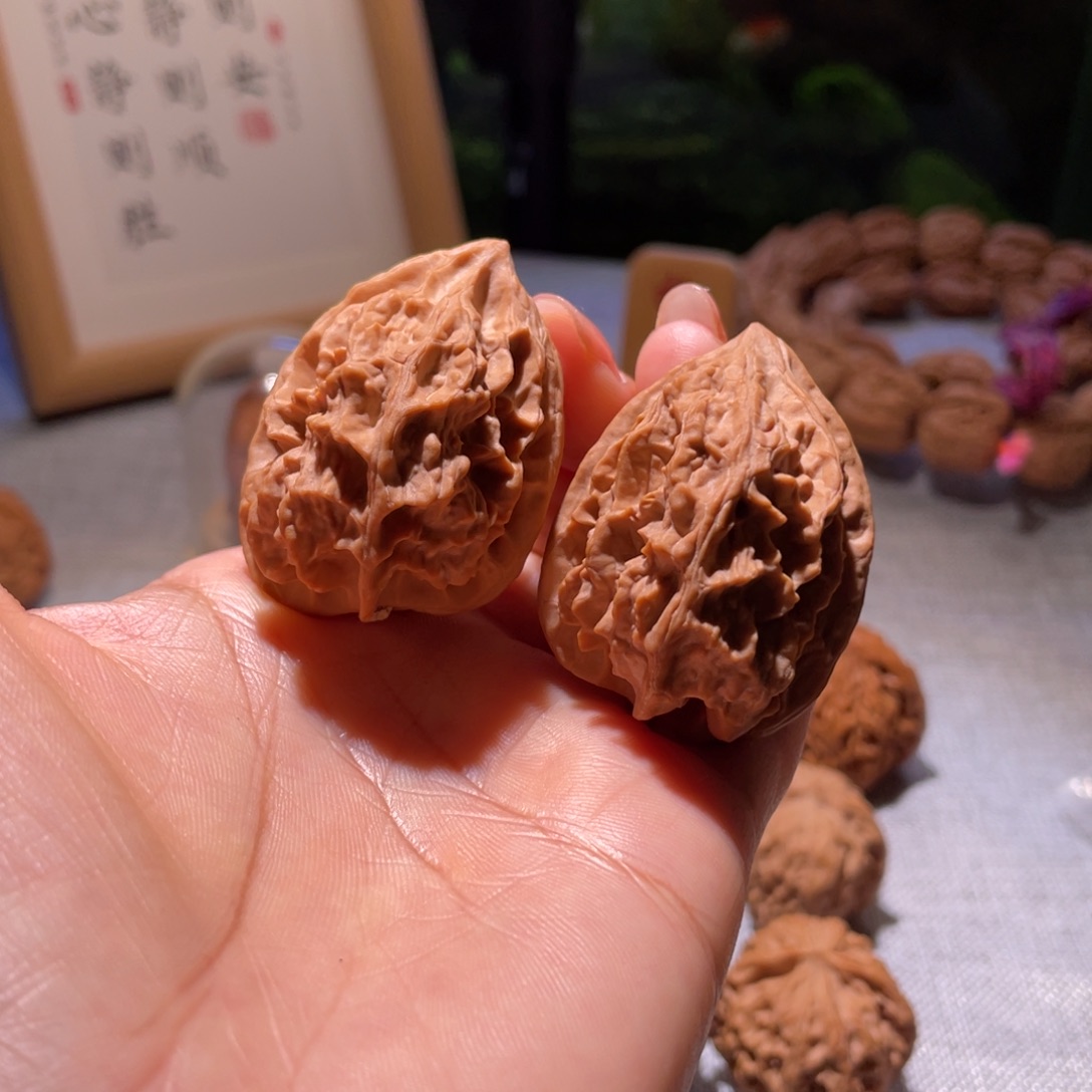 桃核把件全品龙骨