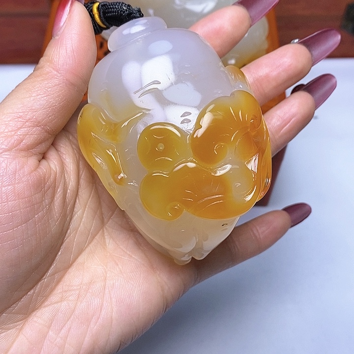 玛瑙/玉髓手把未镶嵌墨**士