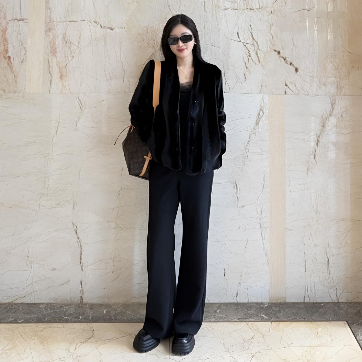 黑钻雪镜短款V领环保光泽宝嘉美级别轻奢保暖外套休闲