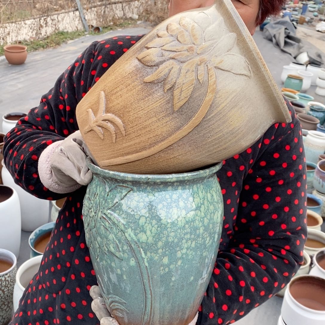 红陶口20高25～～～