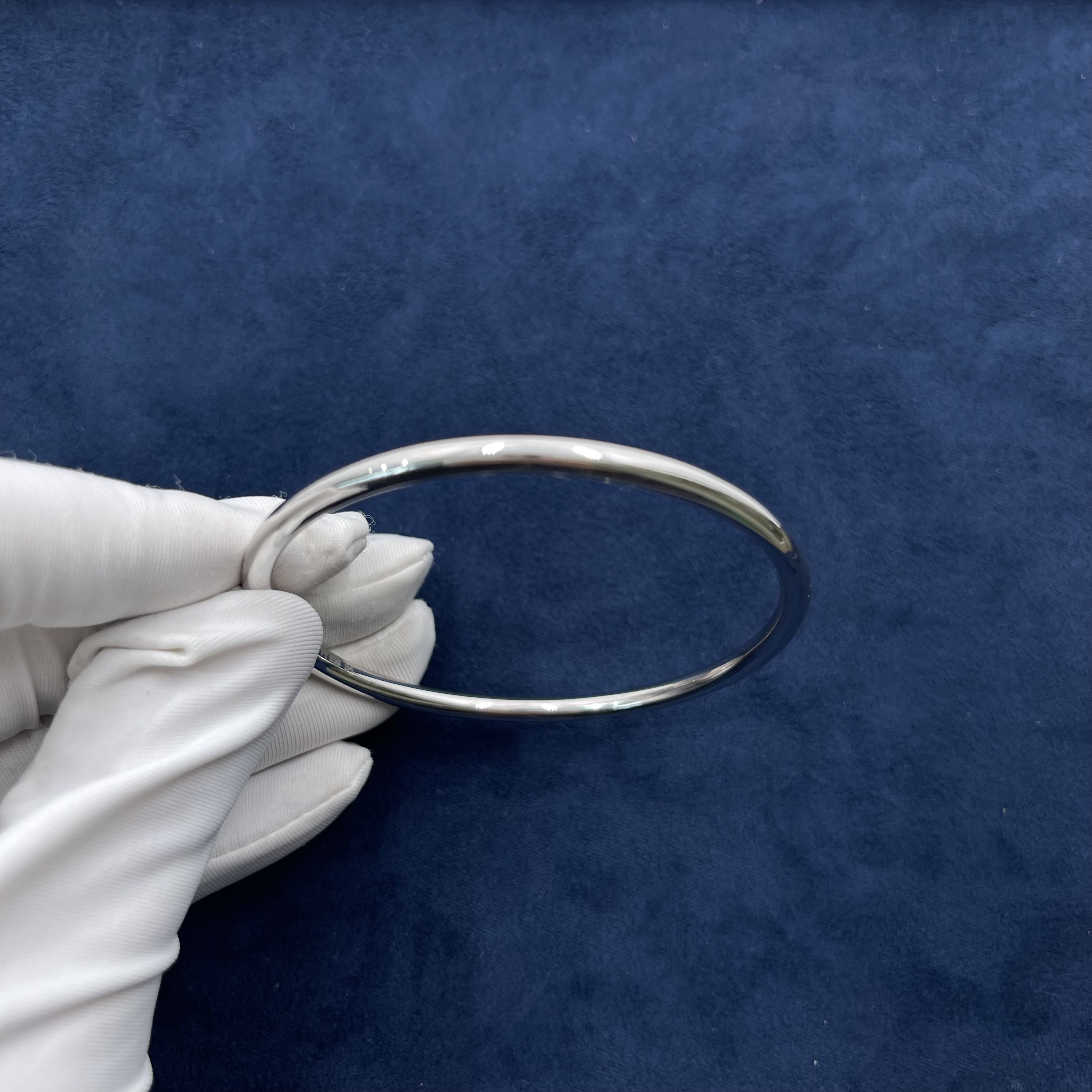 PT950铂金固口经典圆素圈镜面光时尚气质54mm甜美铂金手镯古风