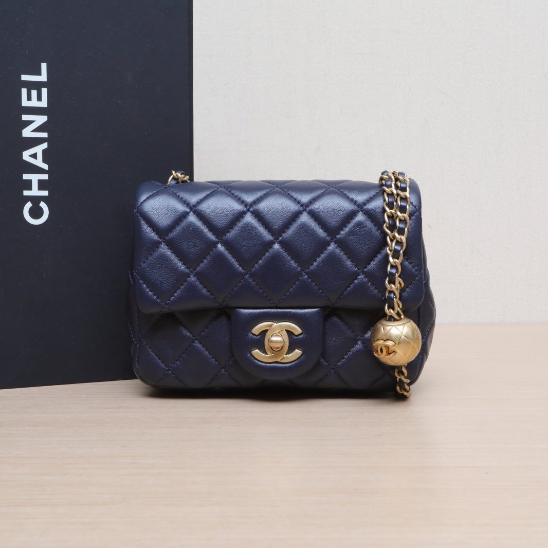 95新 Chanel/香奈儿 小花柳 CF 口盖包 方胖子 蓝色 29开 金扣