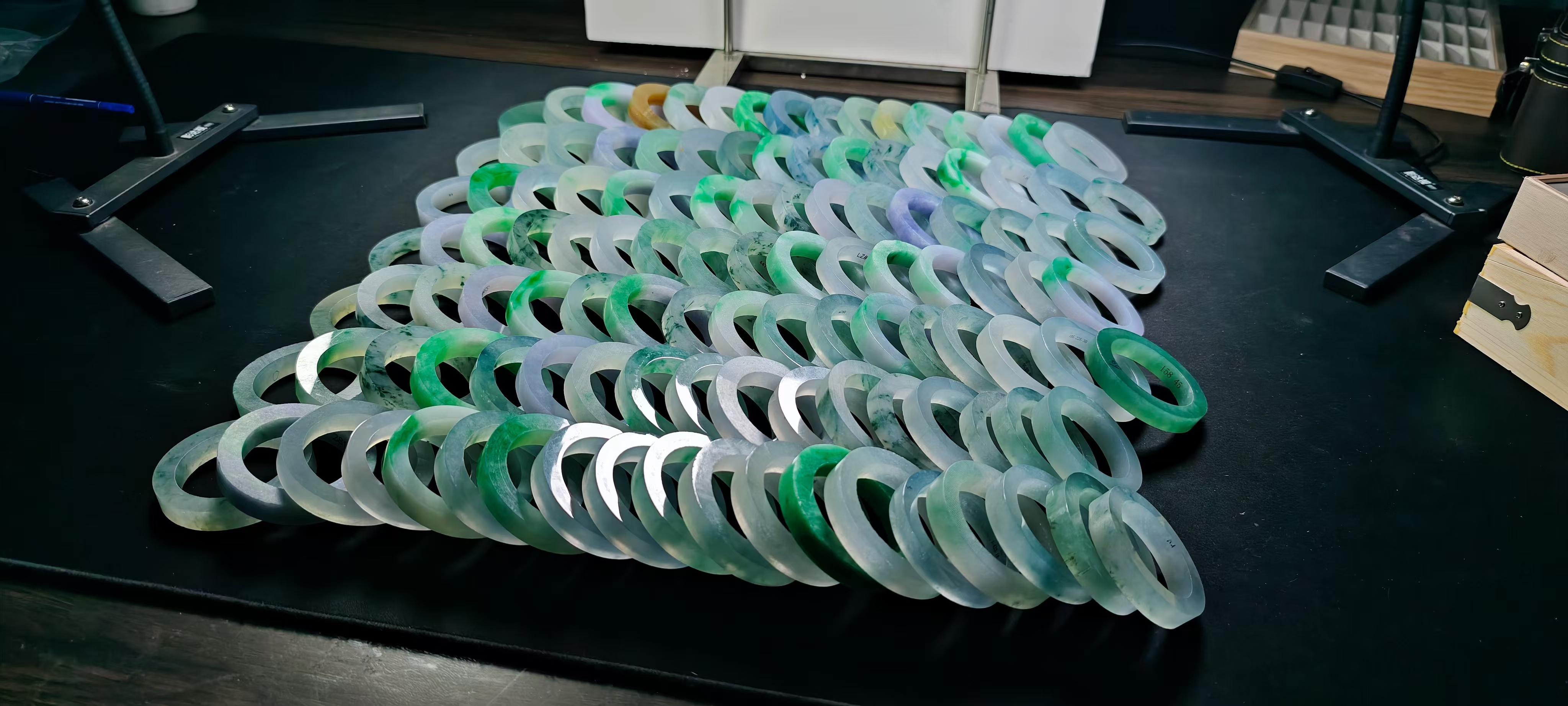 翡翠手镯测量方法展示链接请勿私拍