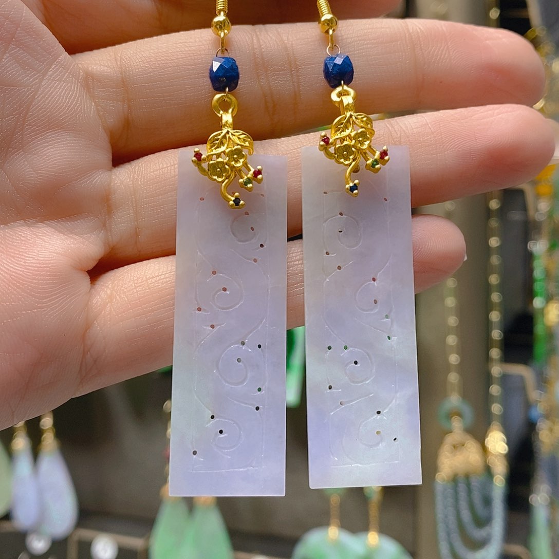 未镶嵌翡翠耳饰翡翠