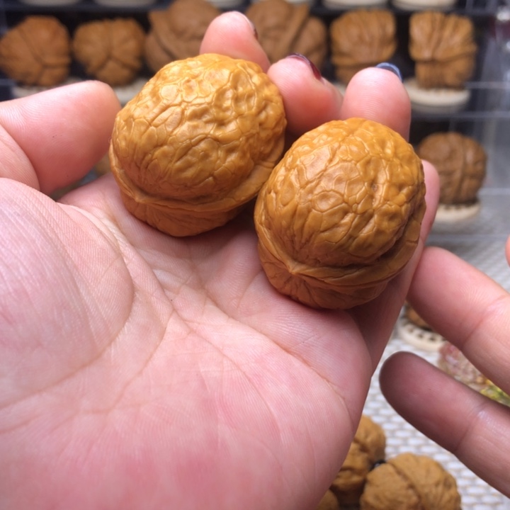 文玩核桃把件16瓷娃娃36尺