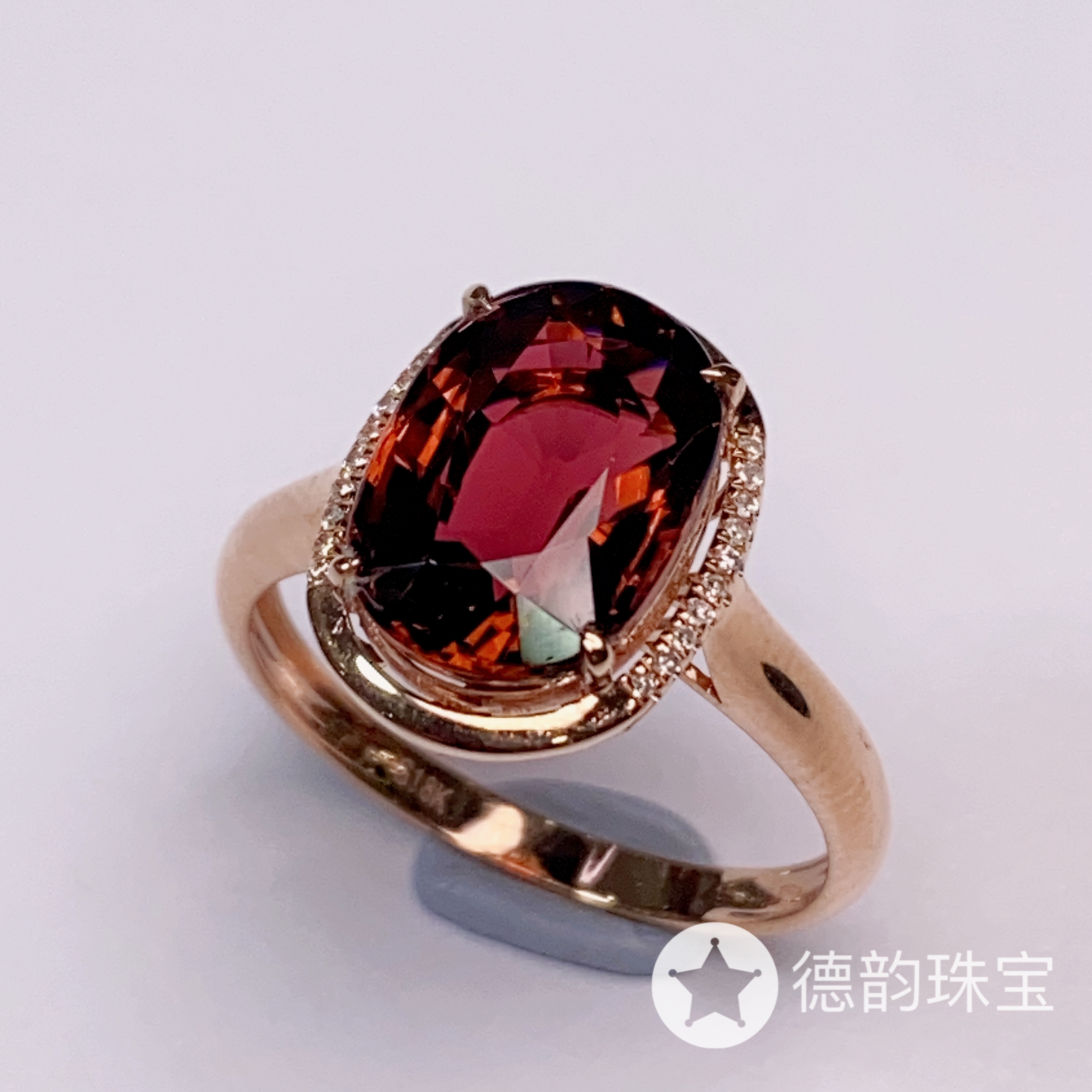18K金镶嵌碧玺戒指