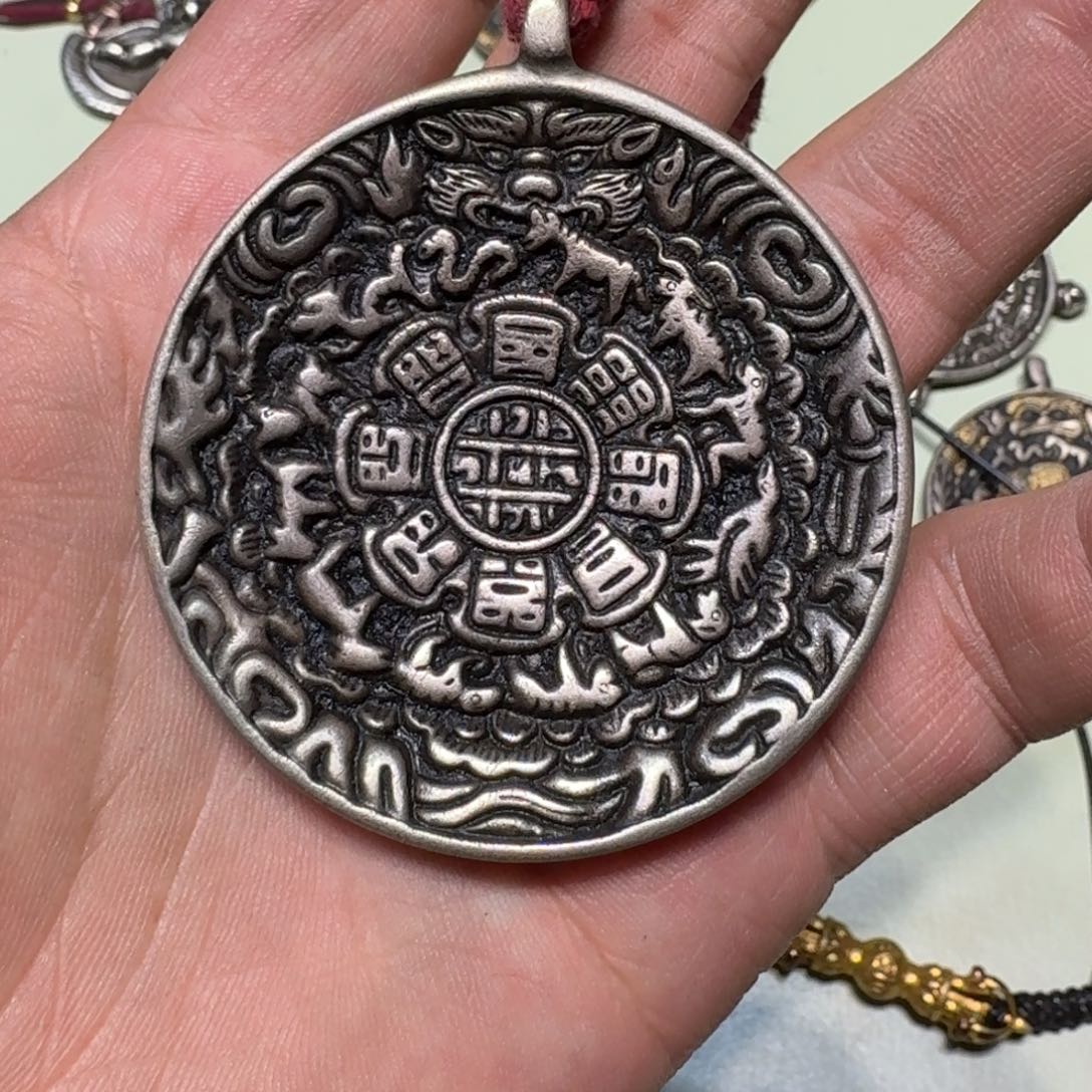 M****W九宫牌喜欢带回家