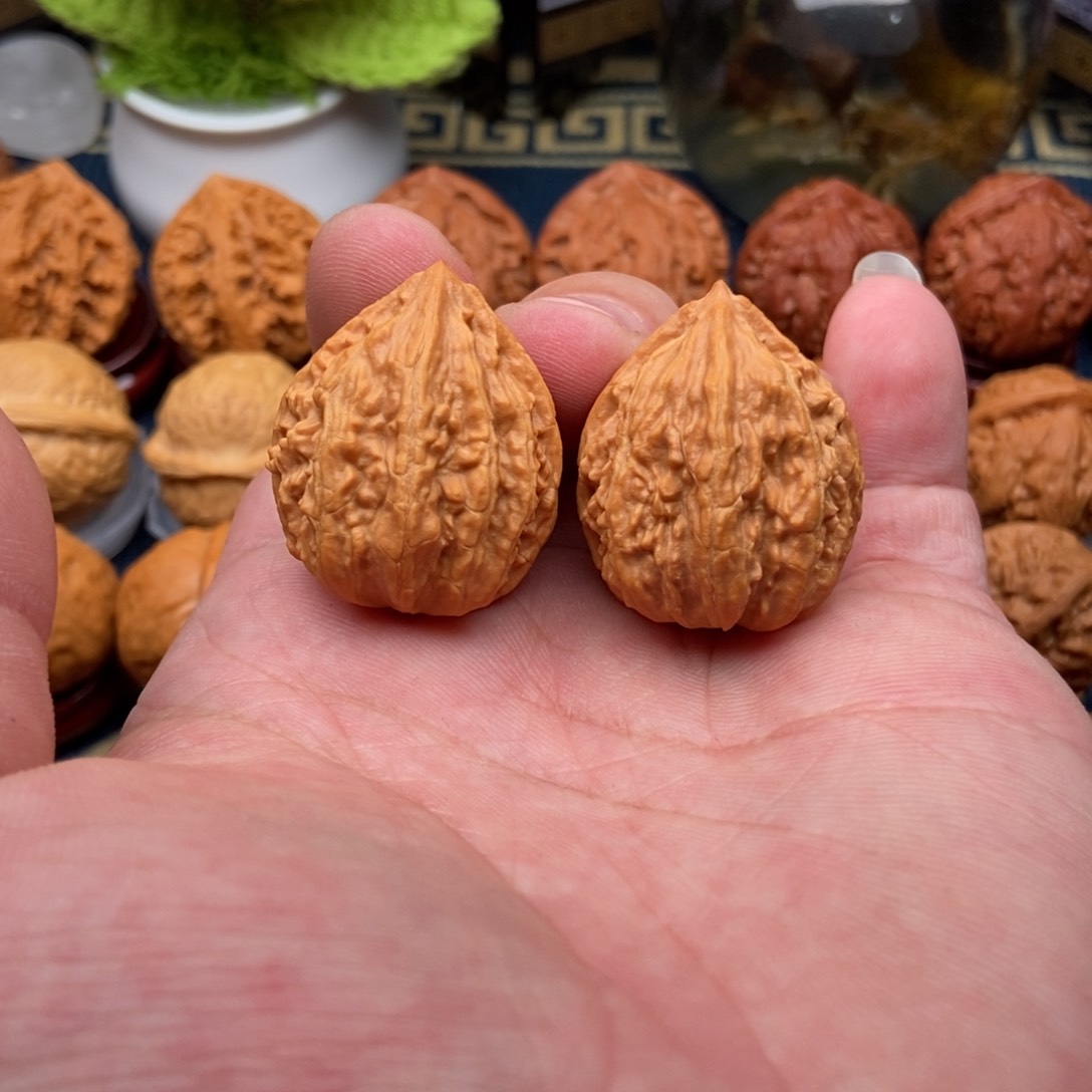 文玩核桃把件蚂蚁塔