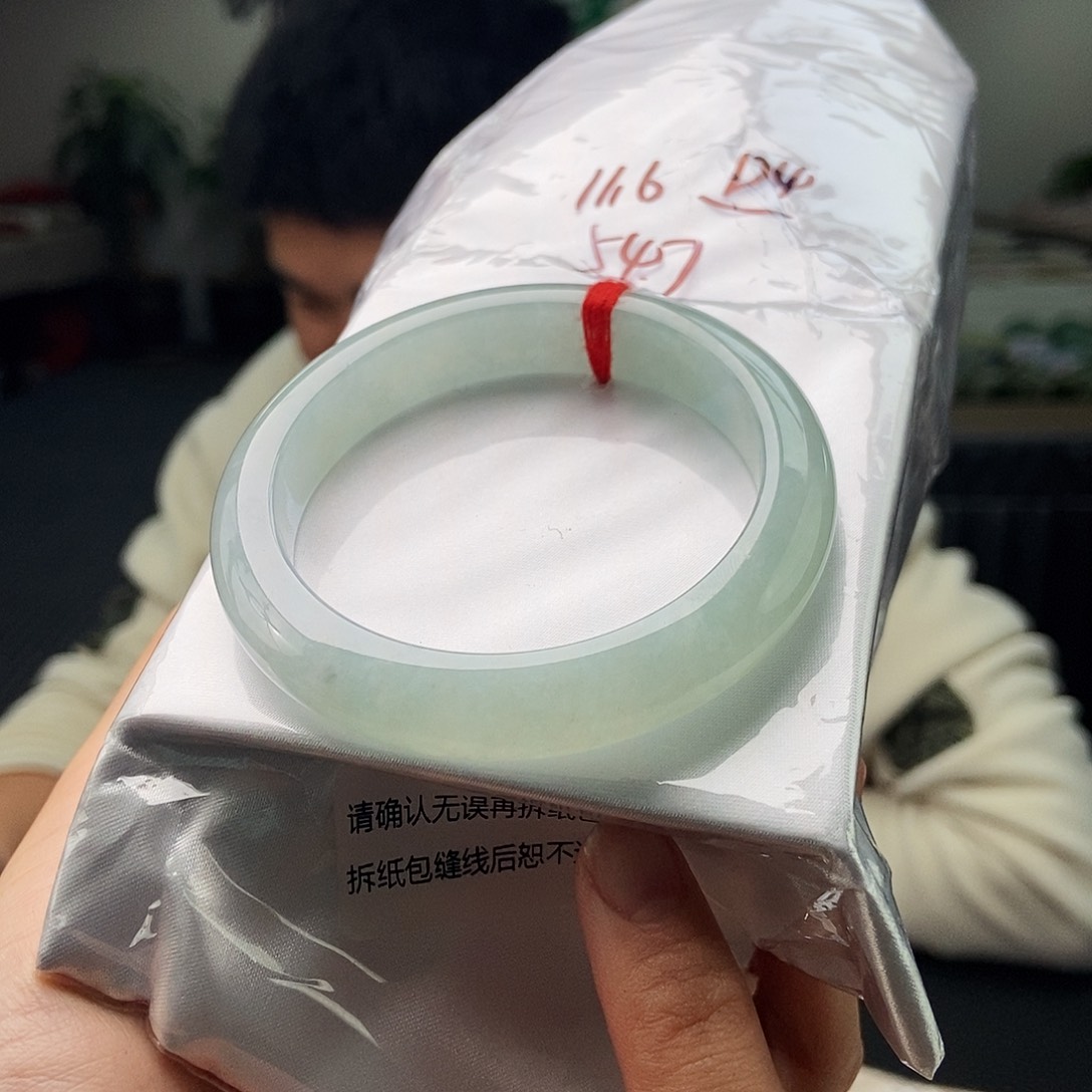 翡翠未镶嵌手镯拍一发一