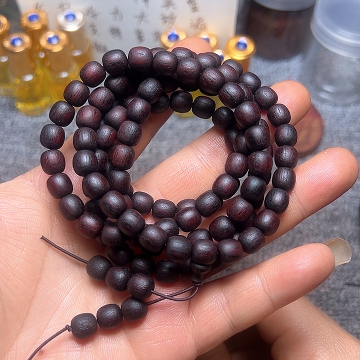 藤类降真香0.8/108老型红油精品一档