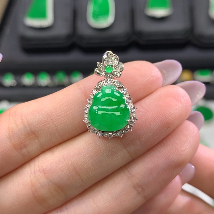 翡翠吊坠(不含链)18K金镶嵌