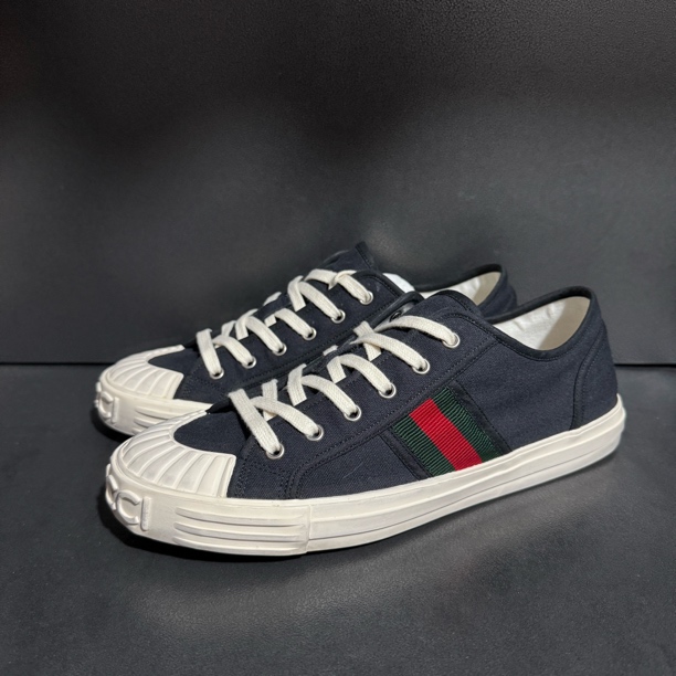 95新 GUCCI/古驰 42.5码/男款黑色 徽标压花 脏脏鞋