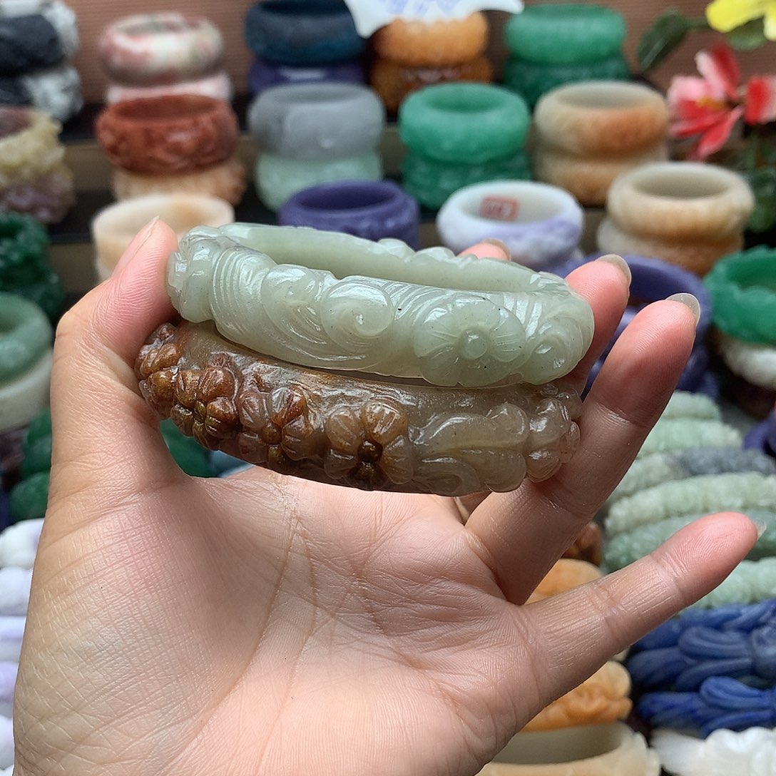 毛衣链未镶嵌石英质玉