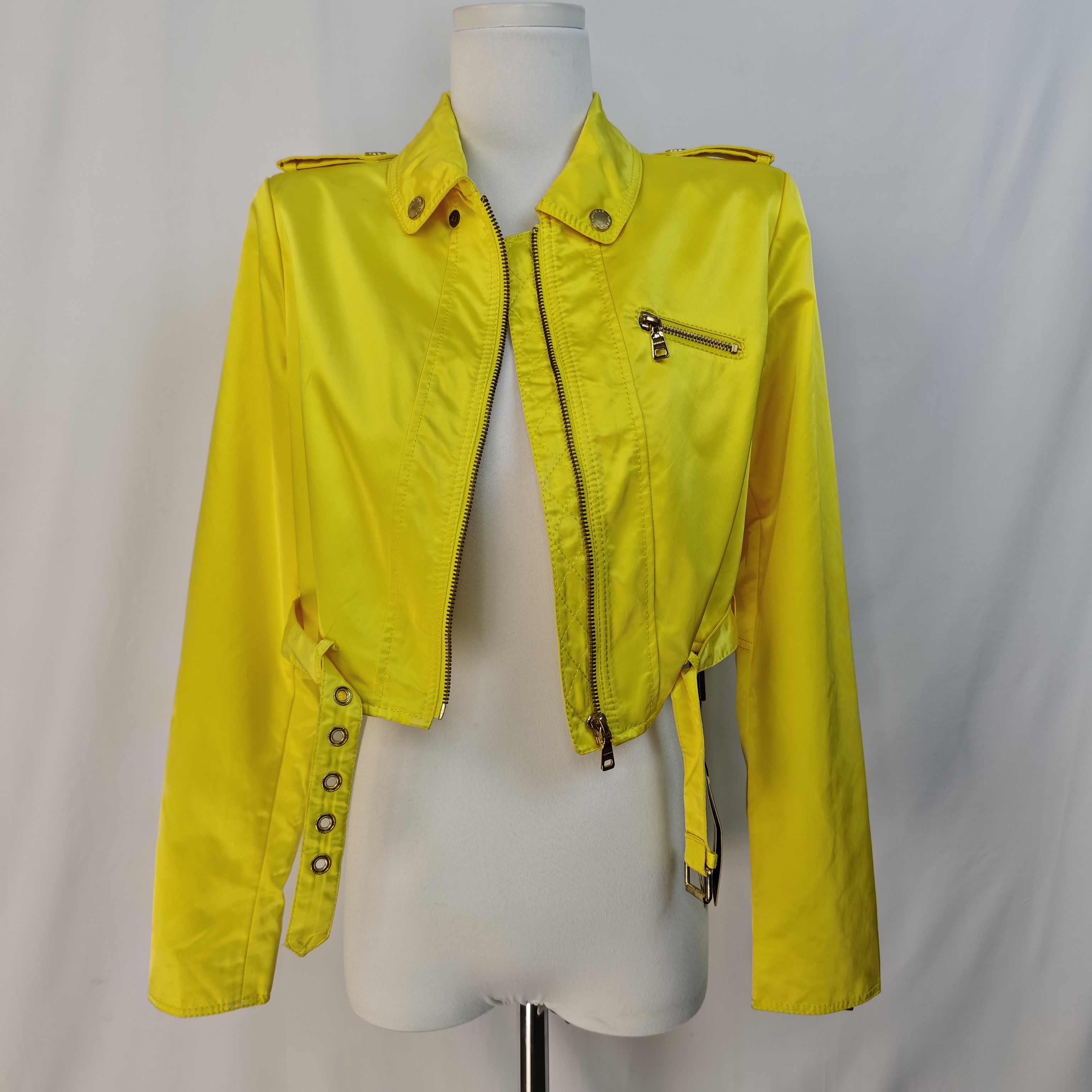 不支持退换/常规款短款翻领拉链短外套47325100