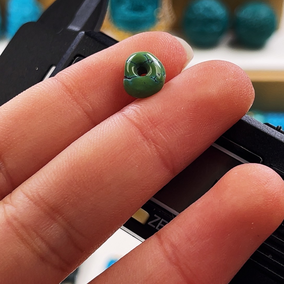 绿松石未镶嵌把件