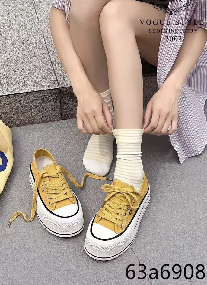 63A6908休闲风百搭纯色女帆布鞋低帮网面复古女鞋
