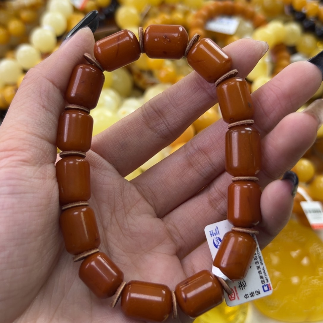 琥珀珠宝奇石未镶嵌