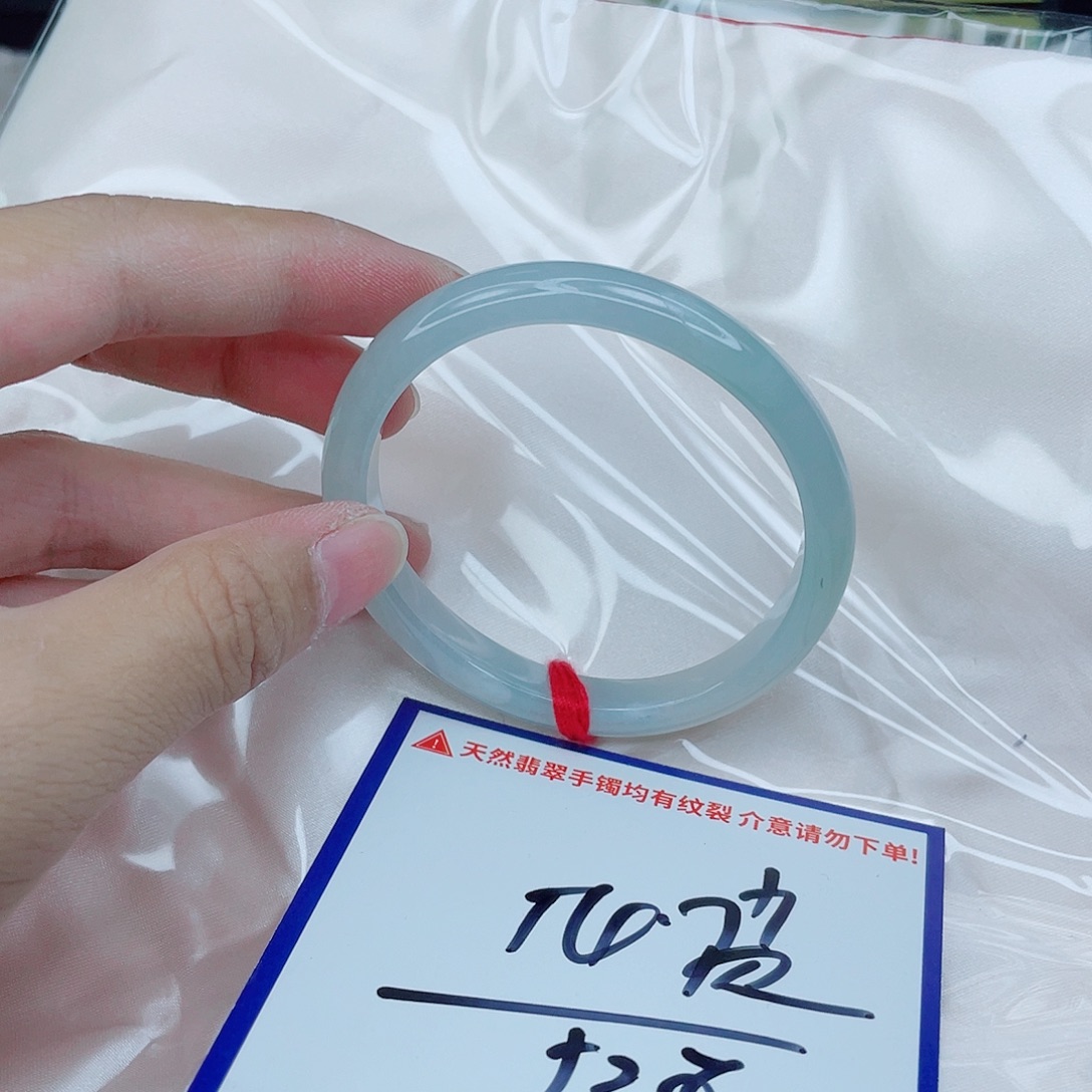 未镶嵌定制翡翠翡翠