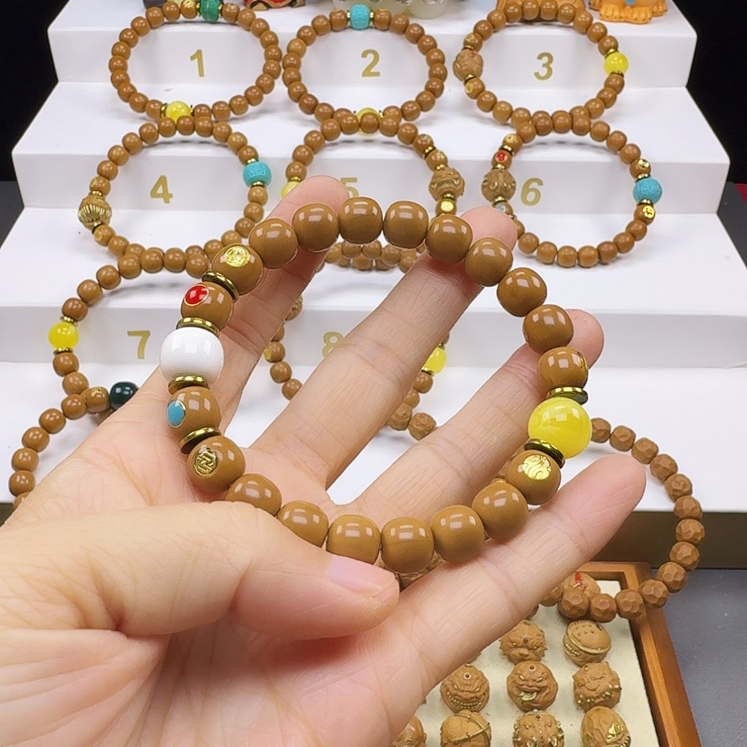 放***下猴头核桃吊坠猴头手串