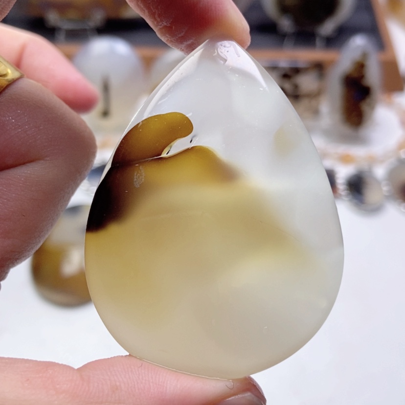 【闪购商品】玛瑙/玉髓颈饰未镶嵌