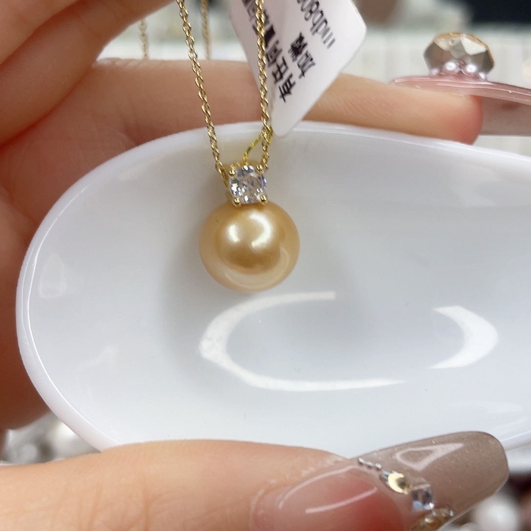 淡水珍珠颈饰未镶嵌